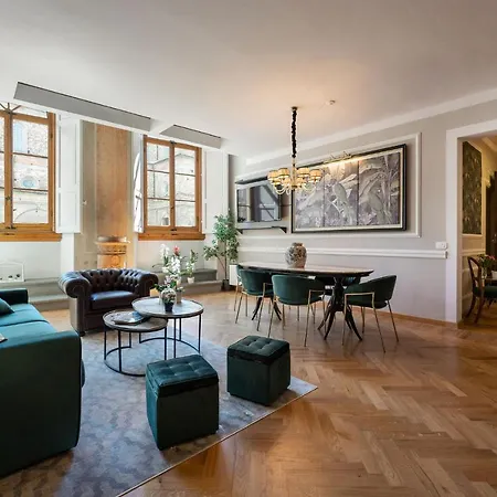 - Piazza San Lorenzo Appartement Florence